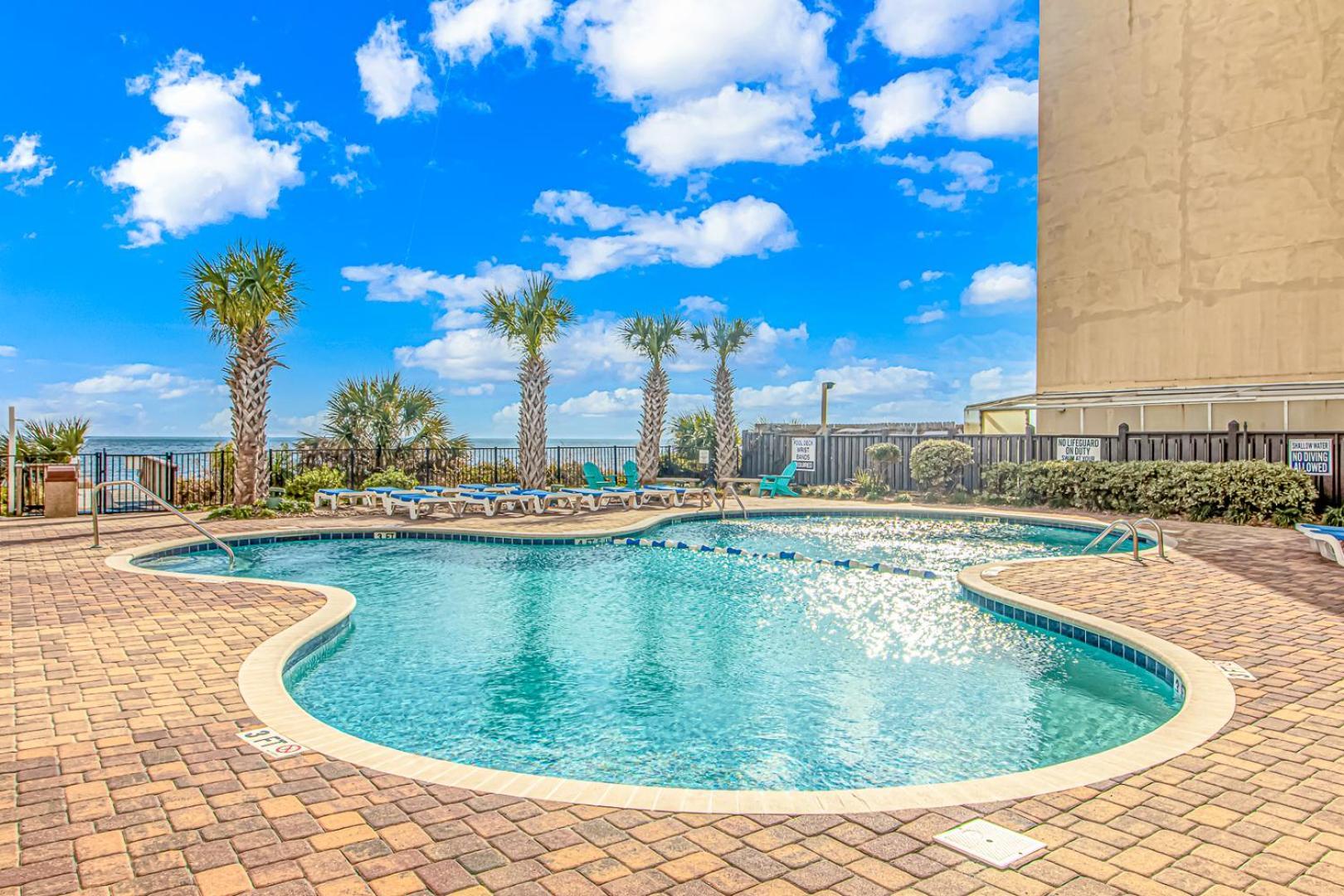Good Time Charlies Oceanfront Retreat Aparthotel Myrtle Beach Exteriör bild